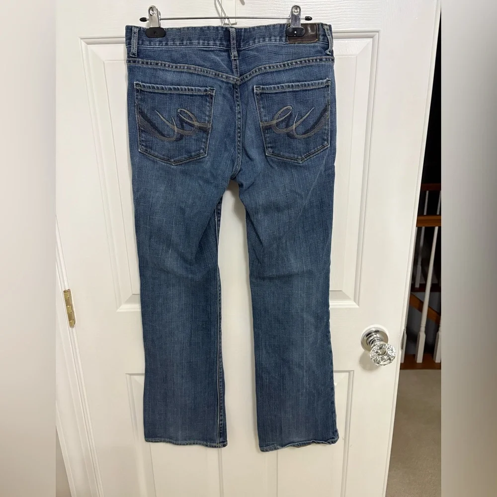 Express Women's Blue Boot Cut Jeans - Picture 2 of 3